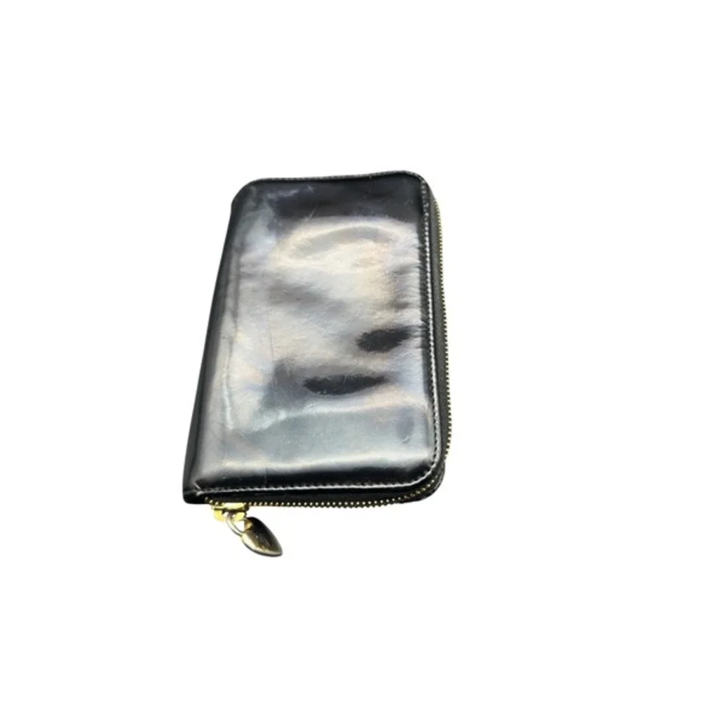 Vintage‎ Y2K Moschino Black Patent Leather Zip Around Wallet Gold Heart KC